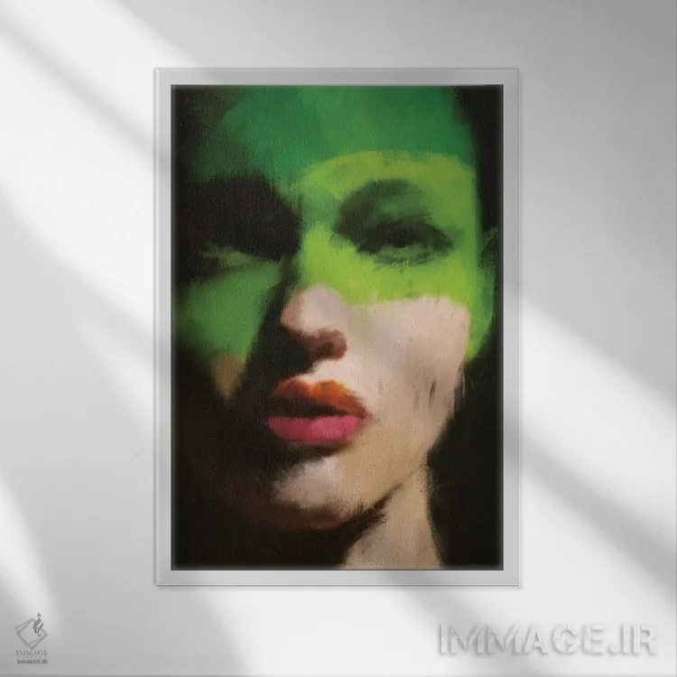 تابلو دختر سبزپوش ۲ اثر اندرو ام بارلو - نمای قابدار سفید