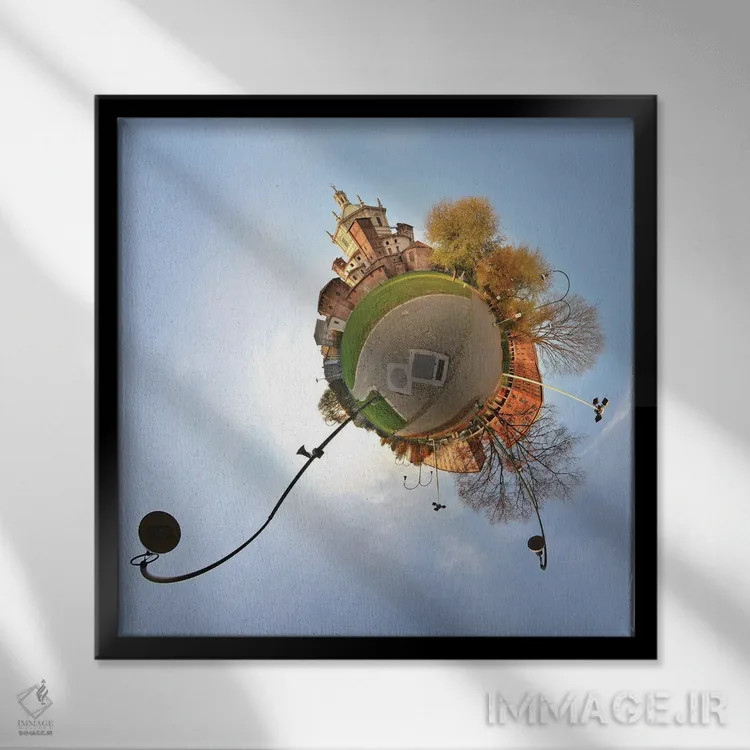 تابلو کلیسای سن لورنزو در میلان، ایتالیا اثر آلساندرو دلا توره - نمای قابدار مشکی