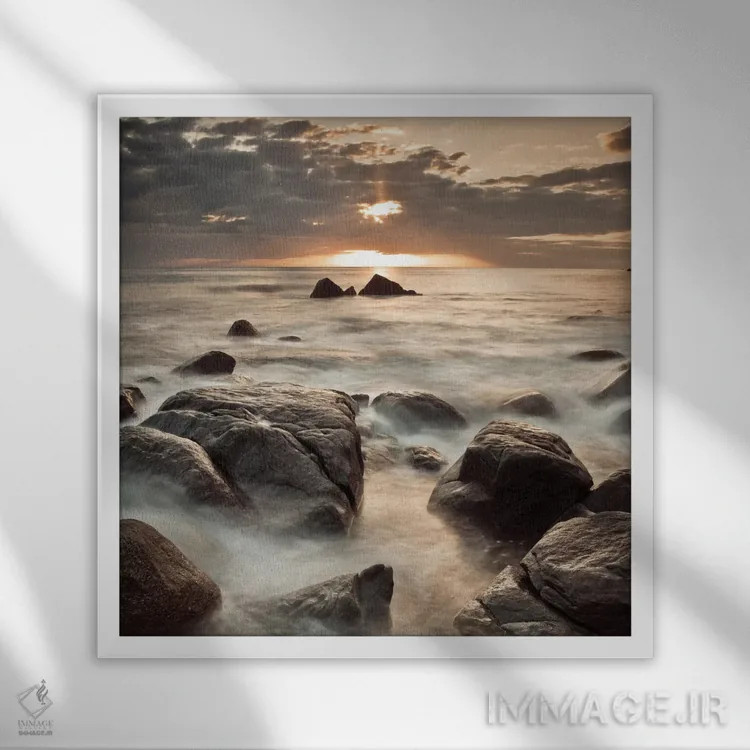 تابلو طلوع نیمهشب اثر آصاف فرانک - نمای قابدار سفید