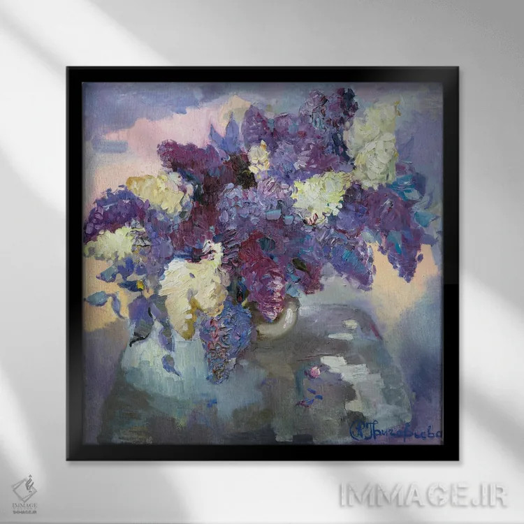 تابلو یاس بنفش در گلدان اثر آناستاسیا گریگوریوا - نمای قابدار مشکی