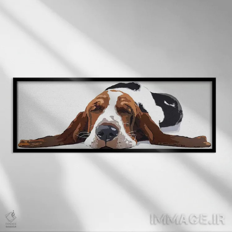 تابلو زحمت بهاندازهٔ یک سگ (بسیار سخت کارکردن - اصطلاحی) اثر جولی احمد - نمای قابدار مشکی