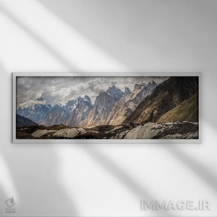 تابلو یخچال بالتورو، رشتهکوه قراقروم، منطقهٔ گلگت-بلتستان، پاکستان اثر الکس بیوس - نمای قابدار سفید