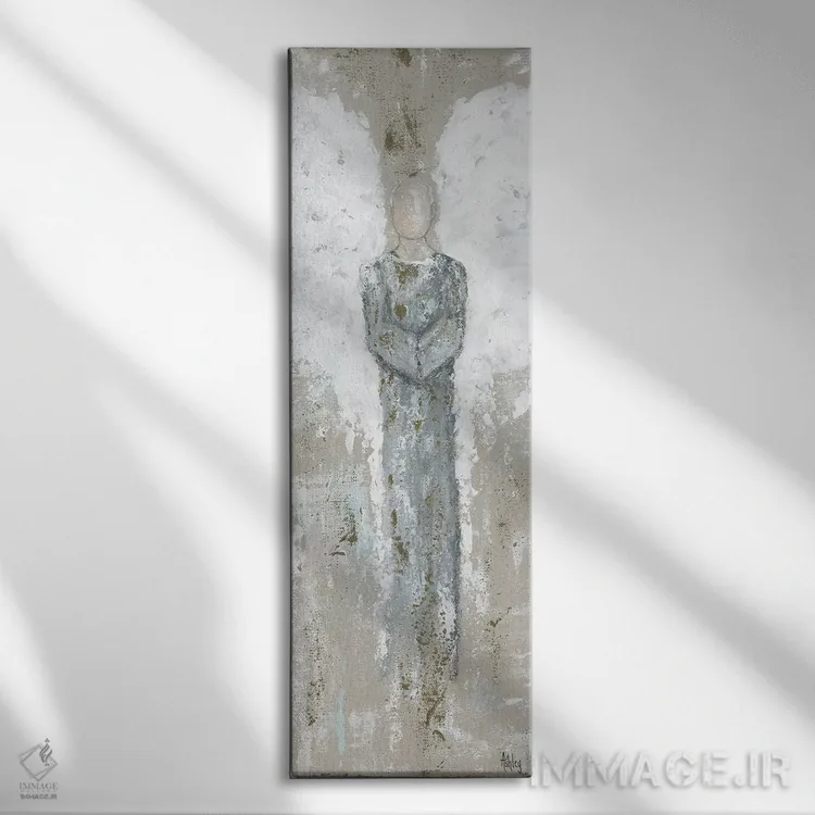 تابلو فرشتهٔ پدر اثر اشلی بردلی - نمای روبهرو روی دیوار