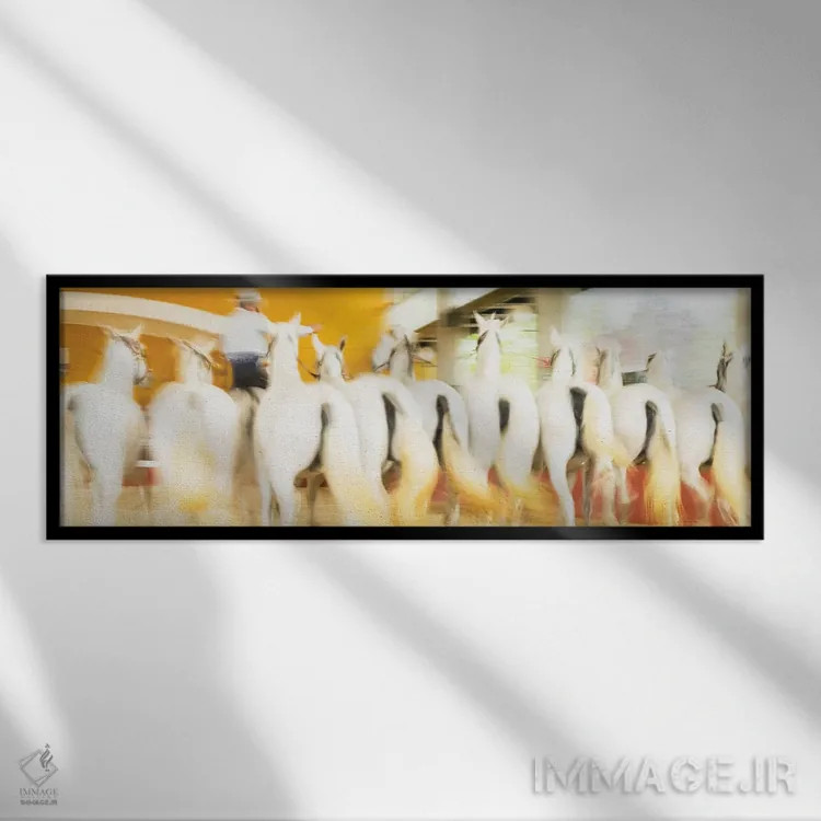 تابلو اسبهای افسانهای II اثر اندرو لِوِر - نمای قابدار مشکی