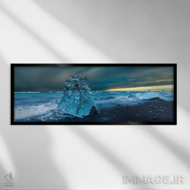 تابلو Iceland I,تکههای یخی، ایسلند I اثر آرت وولف (عکاس حیات وحش آمریکایی) - نمای قابدار مشکی