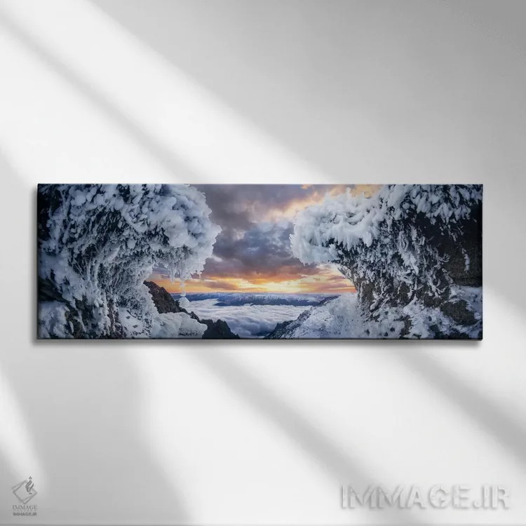 تابلو جایی که امواج به هم میرسند اثر آدریان بوردَا - نمای روبهرو روی دیوار