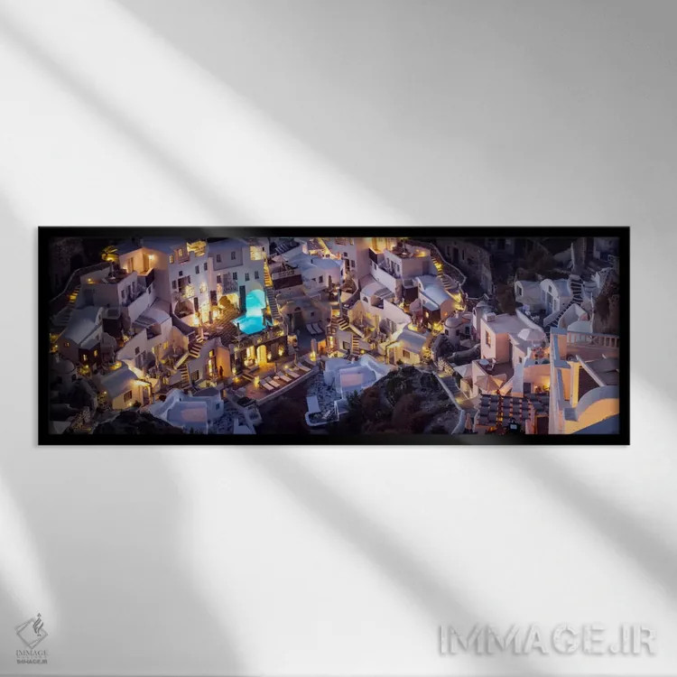 تابلو هزارتوی سفید اثر آدریان بوردَا - نمای قابدار مشکی