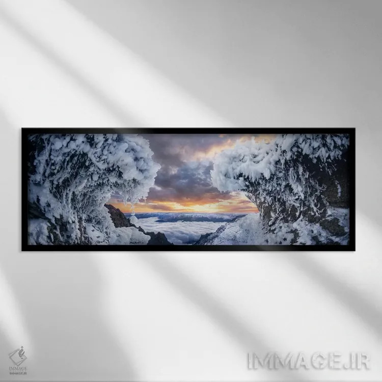 تابلو جایی که امواج به هم میرسند اثر آدریان بوردَا - نمای قابدار مشکی