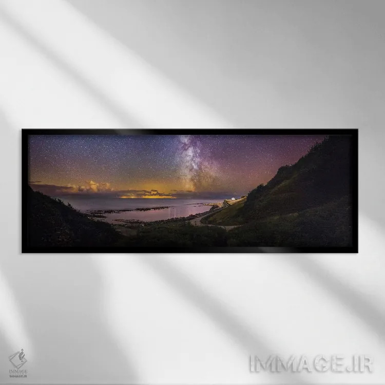 تابلو چراغهای شربورگ و راه شیری (نام فرانسوی) اثر چاد پاول - نمای قابدار مشکی