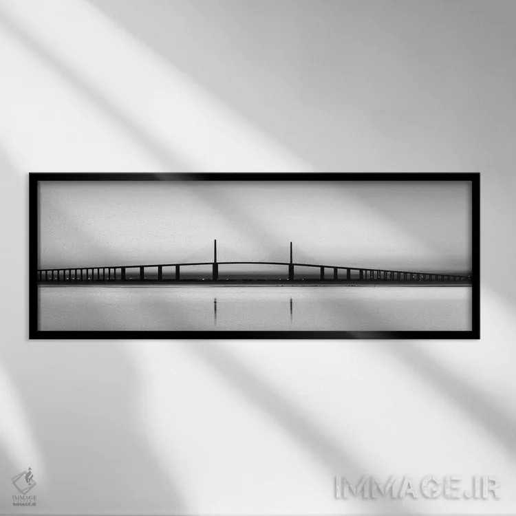 تابلو پل سانشاین اسکایوی اثر دانیتا دلیمنت - نمای قابدار مشکی