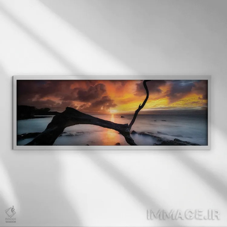 تابلو غروب هاوایی هفتم اثر دنیس فراتس - نمای قابدار سفید