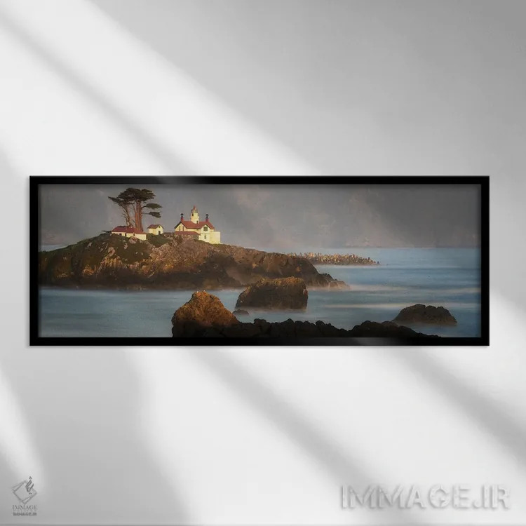 تابلو پانورامای فانوس دریایی کالیفرنیا اثر دنیس فراتس - نمای قابدار مشکی