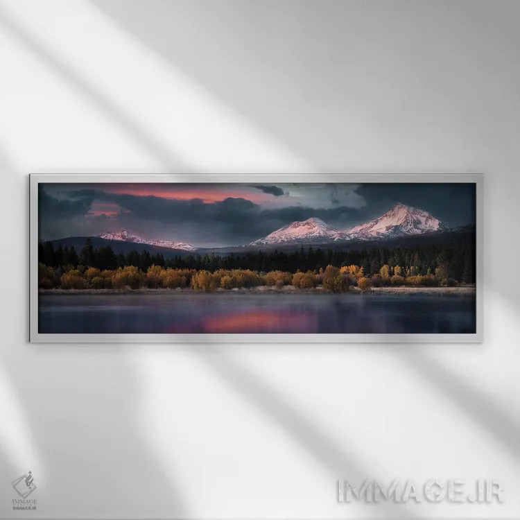 تابلو پانورامای طلوع قلههای سیسترز (کوهستان) اثر دنیس فراتس - نمای قابدار سفید