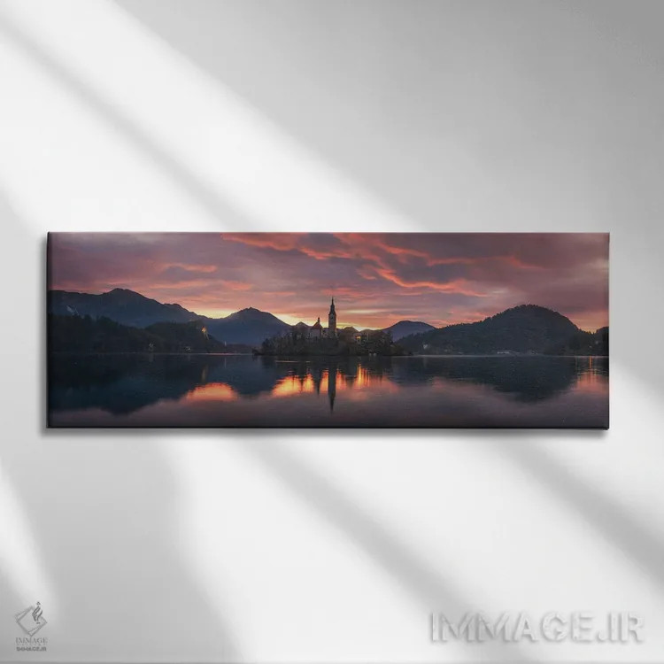 تابلو پانورامای طلوع سوزان در دریاچه بلد (اسلوونی) اثر دنیل گاستاگر - نمای روبهرو روی دیوار