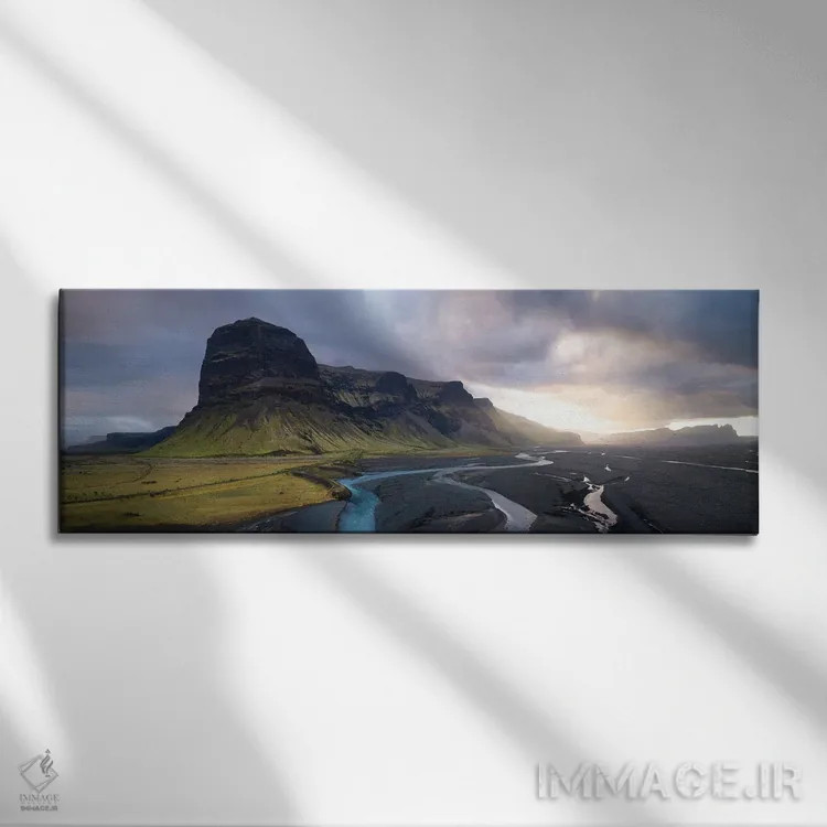 تابلو غروب بارانی بر فراز ایسلند اثر دنیل گاستاگر - نمای روبهرو روی دیوار