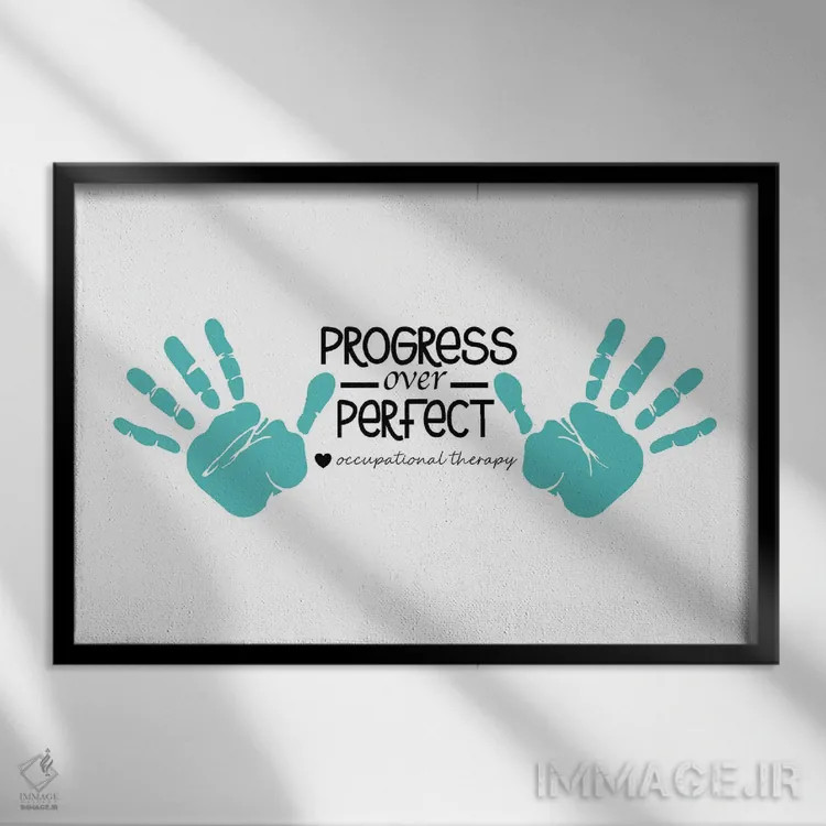 تابلو پیشرفت مهمتر از بینقص بودن است اثر آلیسا بانتا - نمای قابدار مشکی