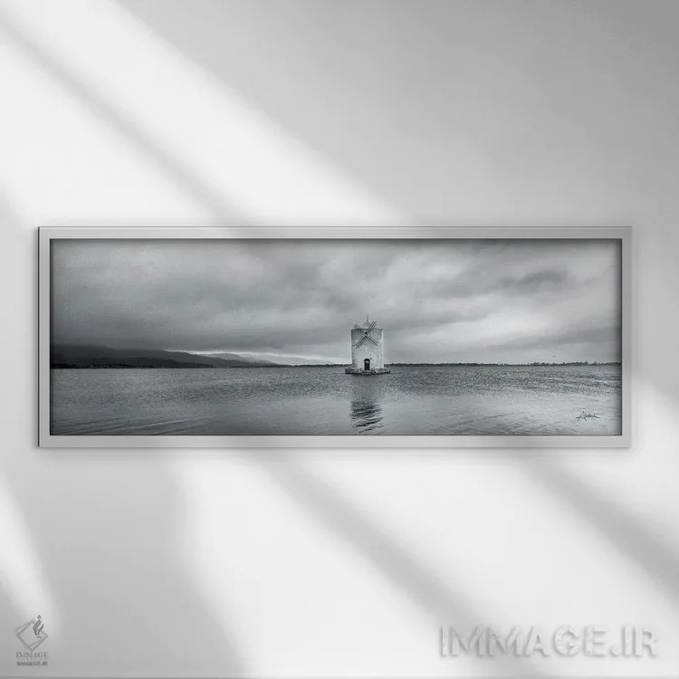 تابلو چراغ جزیره آسیاب بادی اثر الدندا - نمای قابدار سفید