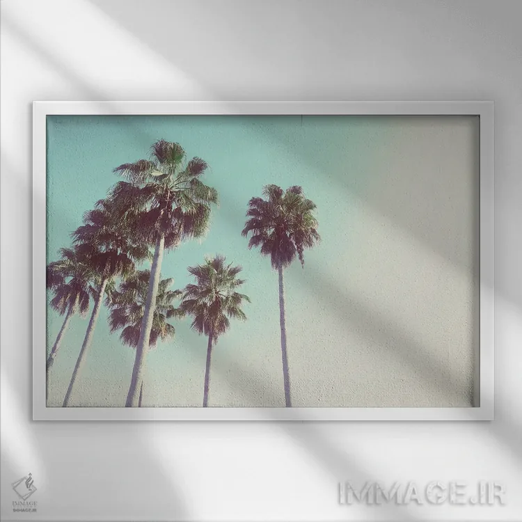 تابلو نخلها در برابر آسمان غروب اثر آکوستا - نمای قابدار سفید