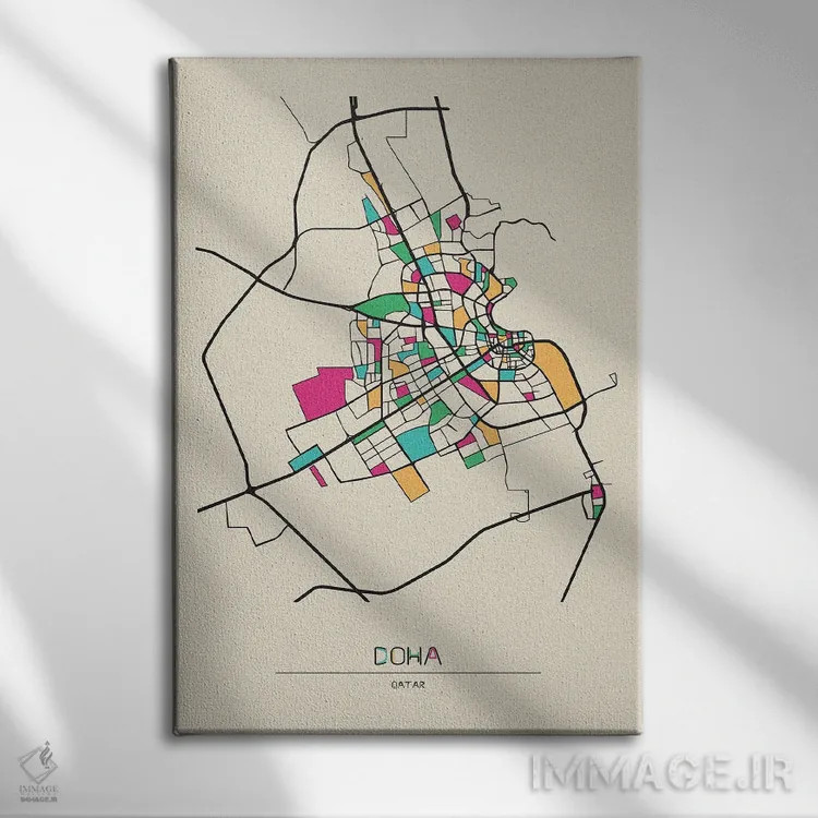 تابلو نقشه دوحه، قطر اثر آیشه دنیز آکِرمان - نمای روبهرو روی دیوار
