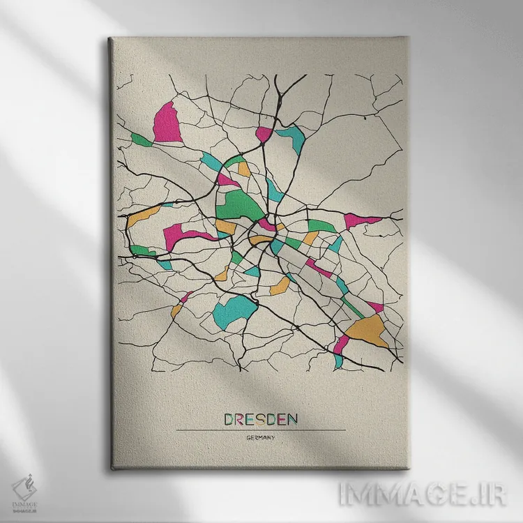 تابلو نقشه درسدن، آلمان اثر آیشه دنیز آکِرمان - نمای روبهرو روی دیوار
