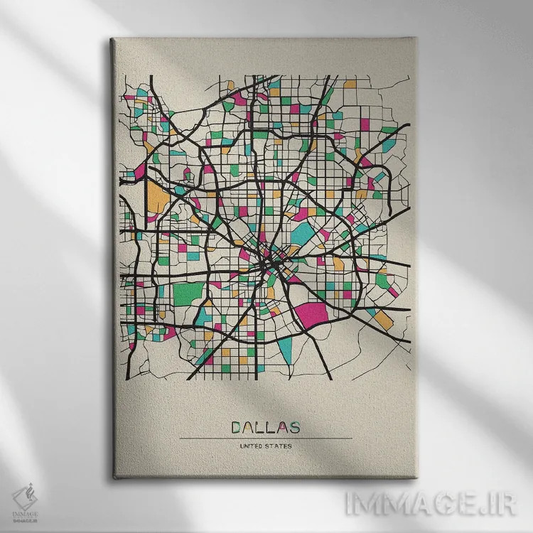 تابلو نقشه دالاس، تگزاس اثر آیشه دنیز آکِرمان - نمای روبهرو روی دیوار
