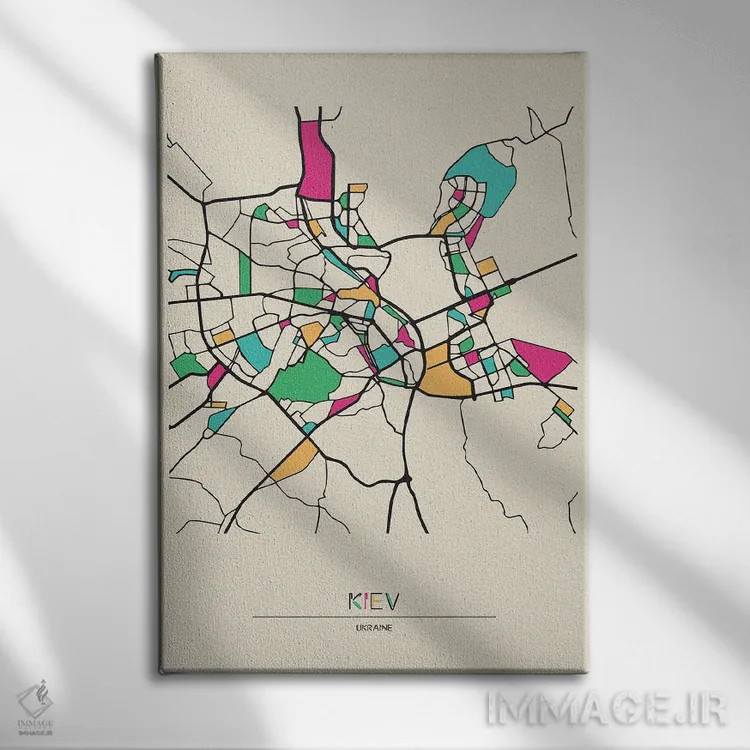 تابلو نقشهٔ کیف، اوکراین اثر آیشه دنیز آکِرمان - نمای روبهرو روی دیوار