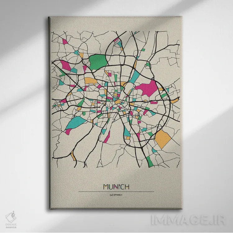 تابلو نقشهٔ مونیخ، آلمان اثر آیشه دنیز آکِرمان - نمای روبهرو روی دیوار