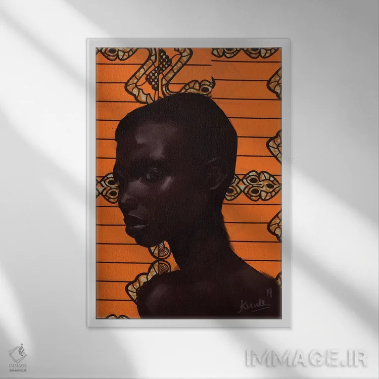 تابلو مجموعه مومی ۷.۱ اثر آدکونله آدلاکه - نمای قابدار سفید