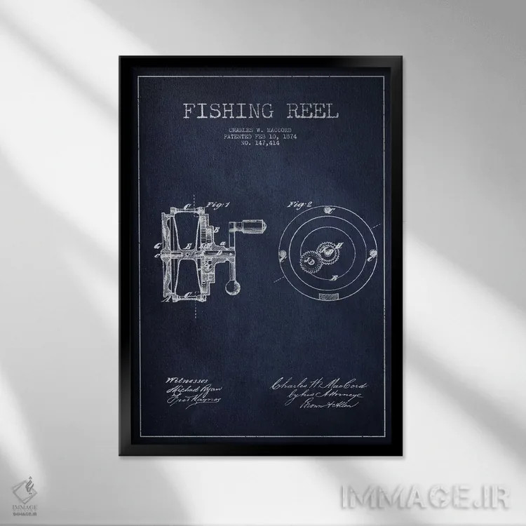 تابلو نقشهٔ پتنت چرخ ماهیگیری (آبی نفتی) اثر پیکسل کهنه (استودیو/نام هنری) - نمای قابدار مشکی