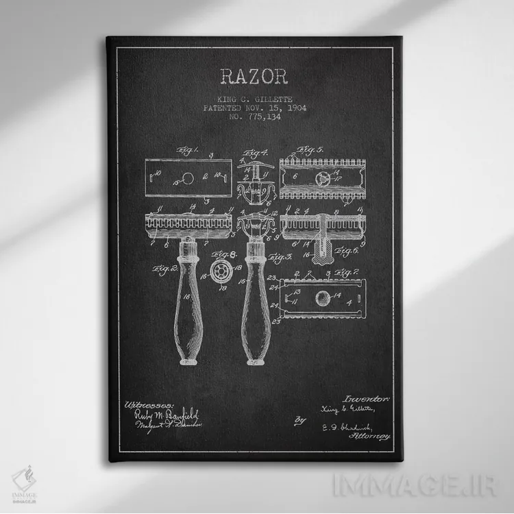 تابلو نقشهٔ ثبت اختراع تیغ اصلاح (زغالی) اثر پیکسل کهنه (استودیو/نام هنری) - نمای روبهرو روی دیوار