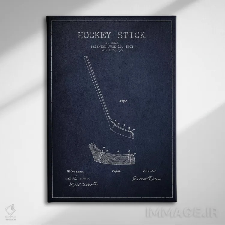 تابلو نقشهٔ ثبت اختراع چوب هاکی (طرح سرمهای) اثر پیکسل کهنه (استودیو/نام هنری) - نمای روبهرو روی دیوار