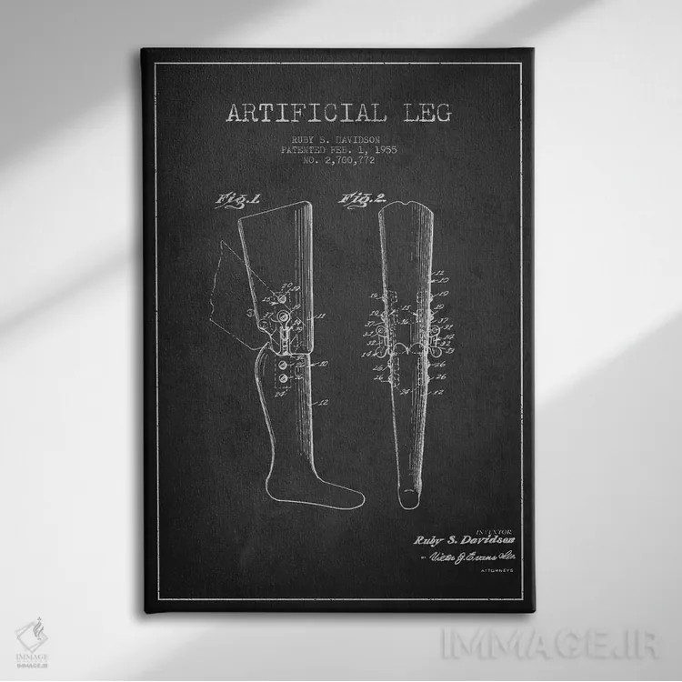 تابلو نقشهٔ ثبت اختراع پای مصنوعی (زغالی) اثر پیکسل کهنه (استودیو/نام هنری) - نمای روبهرو روی دیوار