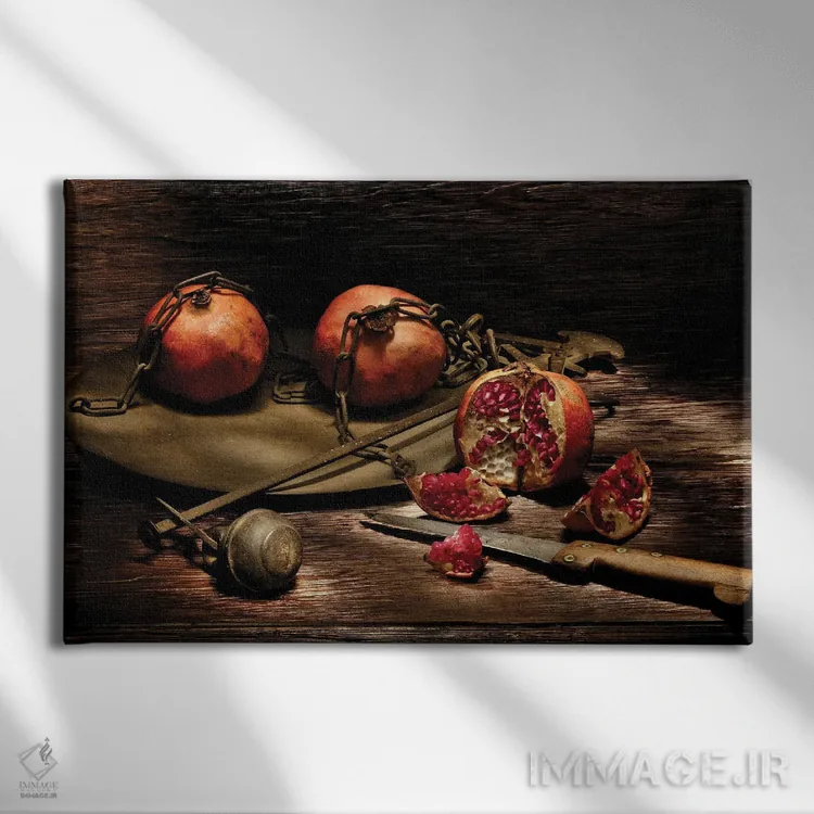 تابلو انار با چاقو روی میز چوبی اثر آلساندرو دلا توره - نمای روبهرو روی دیوار