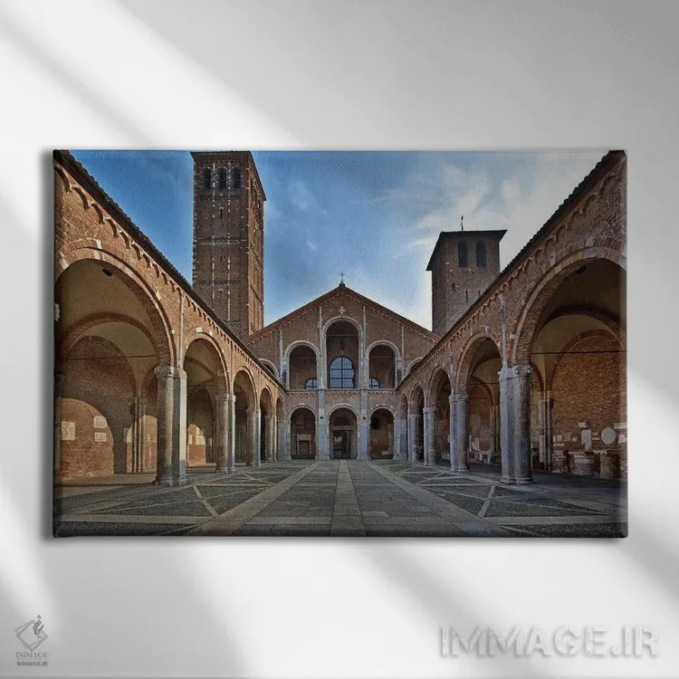 تابلو کلیسای سانتامبروجو در میلان ایتالیا (سبک رومانیک) ۳ اثر آلساندرو دلا توره - نمای روبهرو روی دیوار