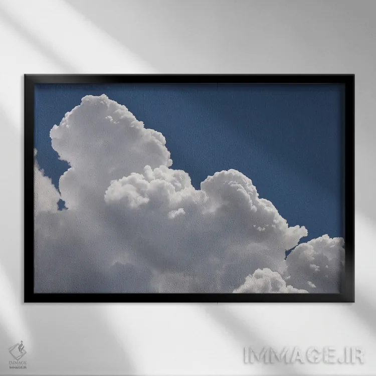 تابلو ابرهای سفید و آسمان آبی در یک روز آفتابی در میلان، ایتالیا اثر آلساندرو دلا توره - نمای قابدار مشکی