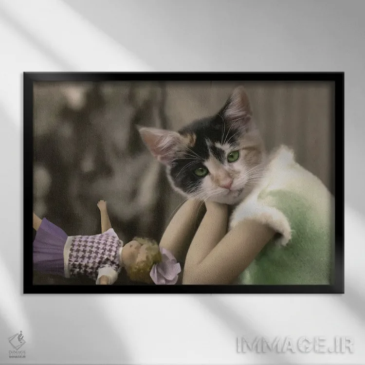 تابلو کَلی (نام مونث) اثر انیمال فَنسی - نمای قابدار مشکی