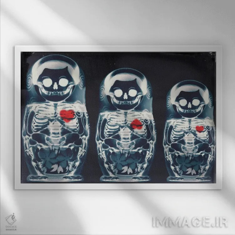 تابلو عروسک تودرتو (ماتروشکا) اثر علی گولچ - نمای قابدار سفید