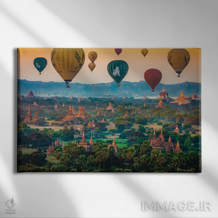 تابلو معبدهای باگان قدیم با بالن هوای گرم میانمار (قسمت اول) اثر الکس جی پرز - نمای روبهرو روی دیوار