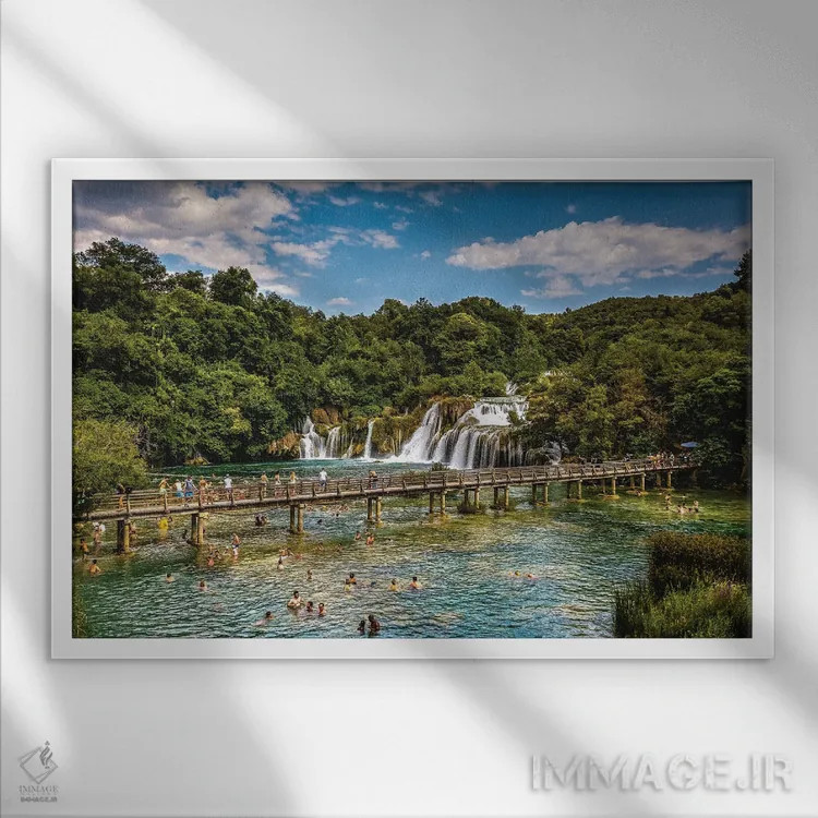 تابلو آبشار کرکا کرواسی (قسمت سوم) اثر الکس جی پرز - نمای قابدار سفید