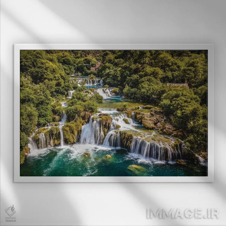 تابلو آبشار کرکا کرواسی (قسمت چهارم) اثر الکس جی پرز - نمای قابدار سفید