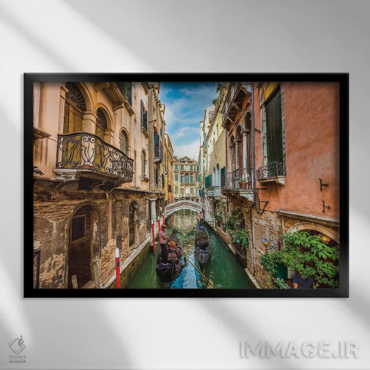 تابلو قایقهای کانال ونیز ایتالیا (قسمت دوم) اثر الکس جی پرز - نمای قابدار مشکی