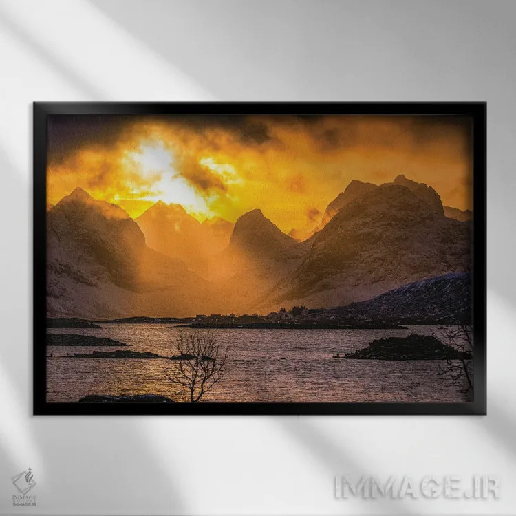 تابلو غروب کوههای مجمعالجزایر لوفوتن نروژ اثر الکس جی پرز - نمای قابدار مشکی
