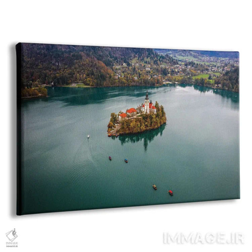 تابلو کلیسای جزیرهٔ دریاچه بلد اسلوونی اثر الکس جی پرز - نمای پرسپکتیو محصول