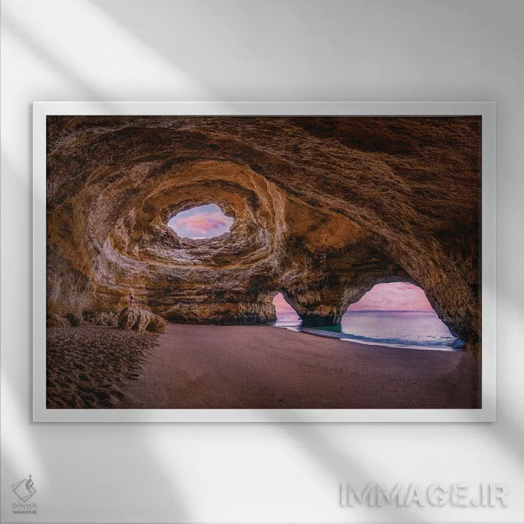 تابلو غار ساحلی بنگیل پرتغال اثر الکس جی پرز - نمای قابدار سفید