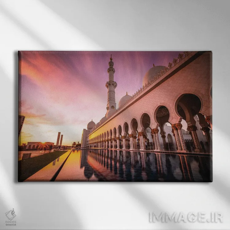 تابلو بازتاب غروب معبد یا مسجد دبی اثر الکس جی پرز - نمای روبهرو روی دیوار