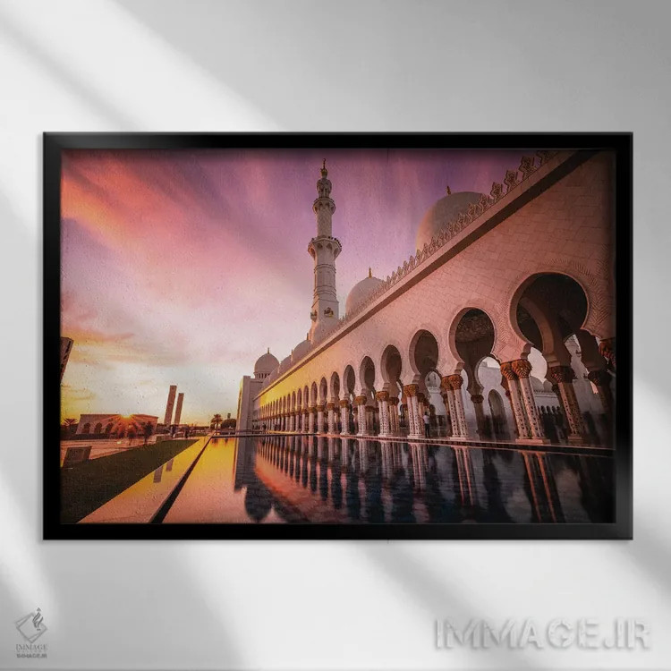 تابلو بازتاب غروب معبد یا مسجد دبی اثر الکس جی پرز - نمای قابدار مشکی