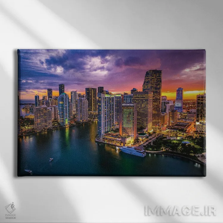 تابلو غروب افق شهری مرکز میامی فلوریدا (قسمت اول) اثر الکس جی پرز - نمای روبهرو روی دیوار