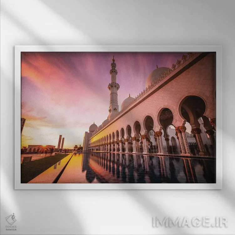 تابلو بازتاب غروب معبد یا مسجد دبی اثر الکس جی پرز - نمای قابدار سفید