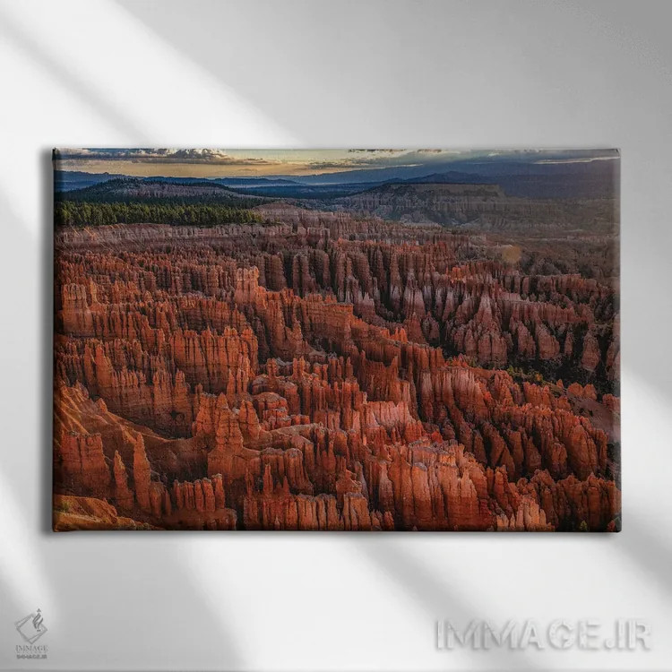 تابلو غروب در پارک ملی برایس کنیون، یوتا (نسخه سوم) اثر الکس جی پرز - نمای روبهرو روی دیوار