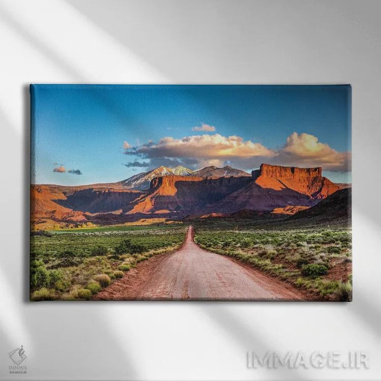تابلو جاده خاکی میان رشتهکوههای یوتا (۱) اثر الکس جی پرز - نمای روبهرو روی دیوار